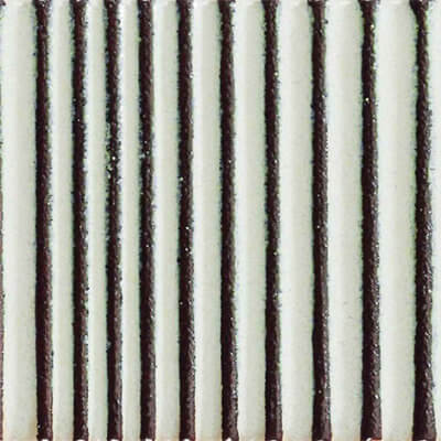 Titani (White) - Top Linear Decor